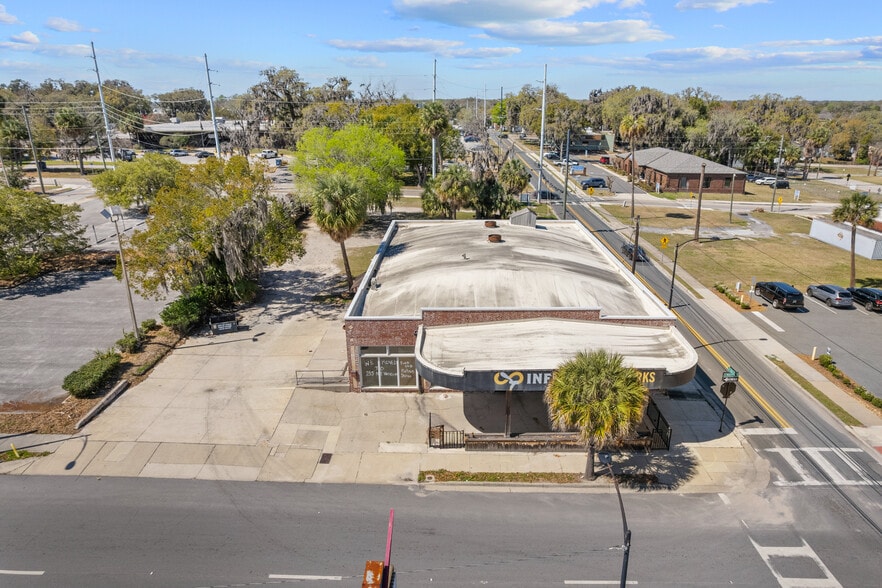 More Photos Of 304 S Magnolia Ave, Ocala Freestanding For Lease