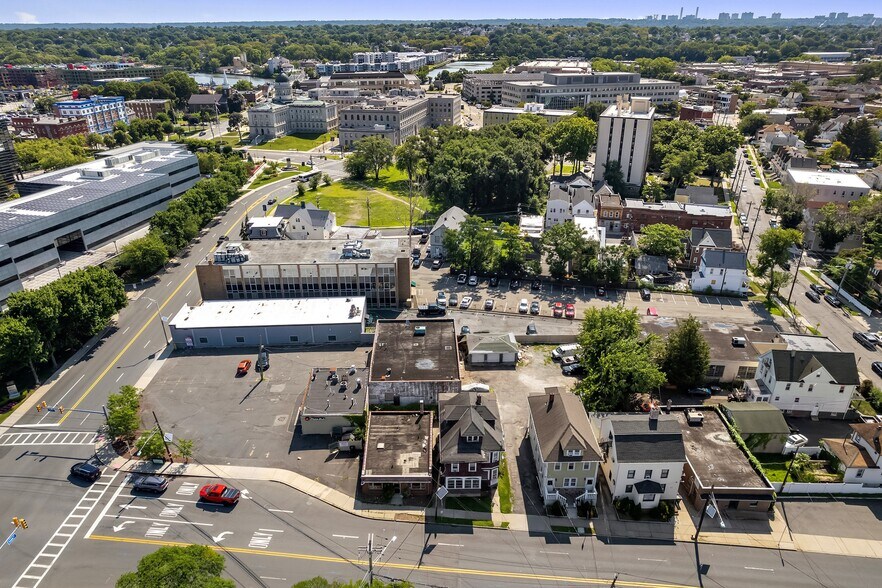More Photos Of 14 S State St, Hackensack Office For Sale