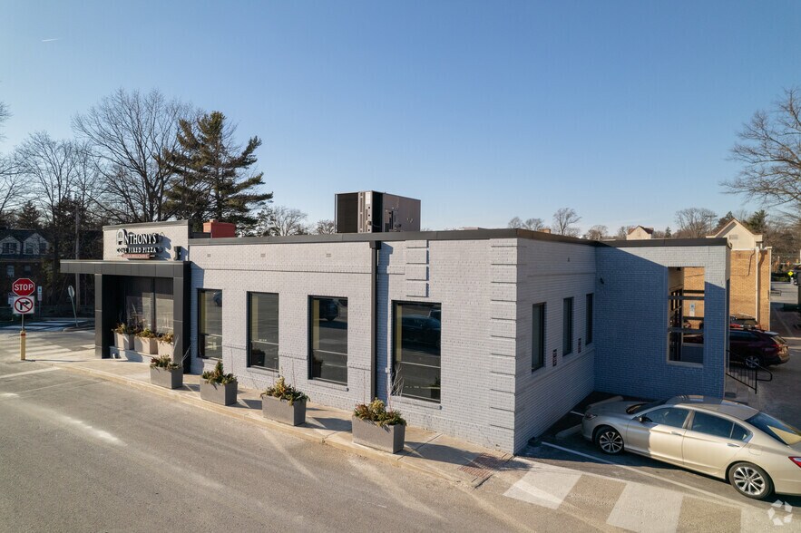 More Photos Of 50 E Wynnewood Rd, Wynnewood Unknown For Lease