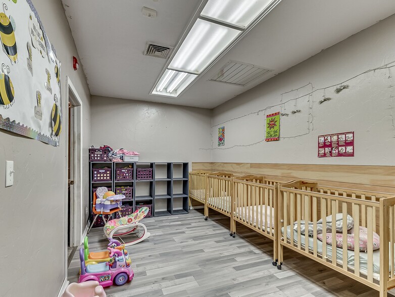 More Photos Of 1419 W London St, El Reno Religious Facility For Sale