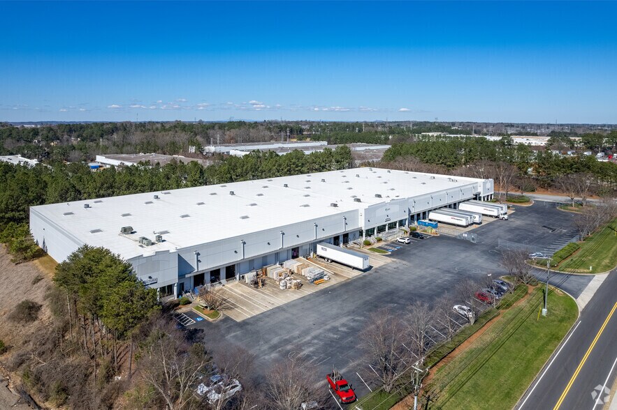 More Photos Of 6375 Best Friend Rd, Norcross Warehouse For Lease