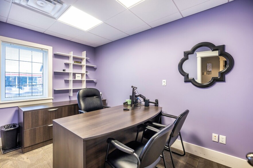 More Photos Of 193 King St E, Oshawa Office For Sale