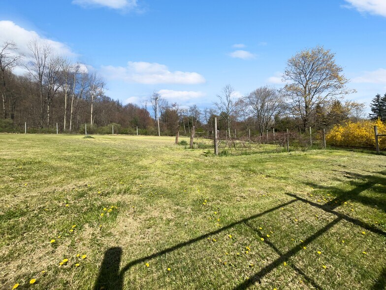 More Photos Of 794 Claremont Ave, Tamaqua General Retail For Sale