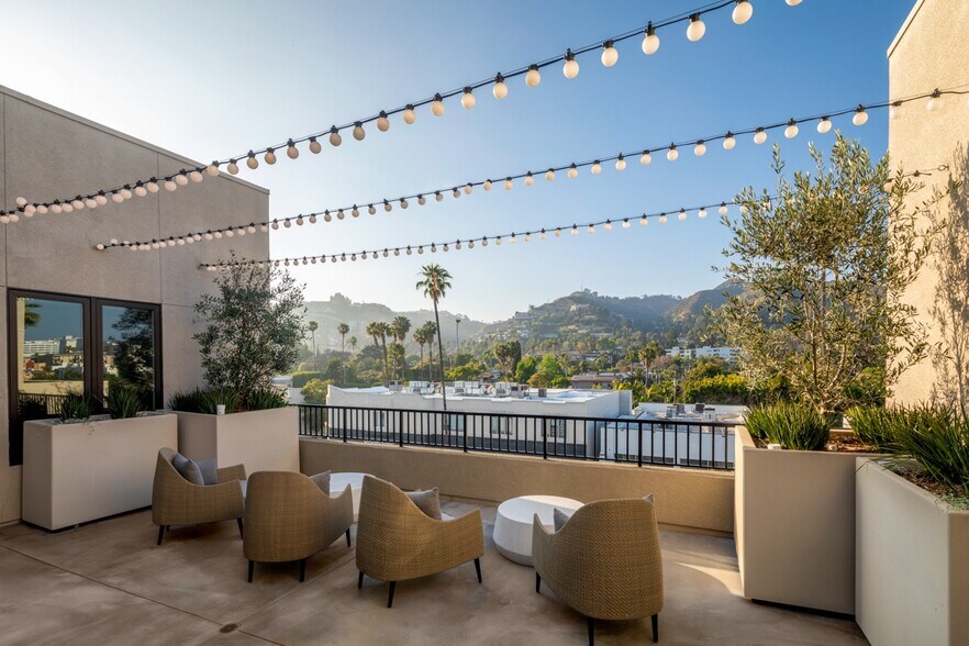 More Photos Of 7520-7566 W Sunset Blvd, Los Angeles Apartments For Lease