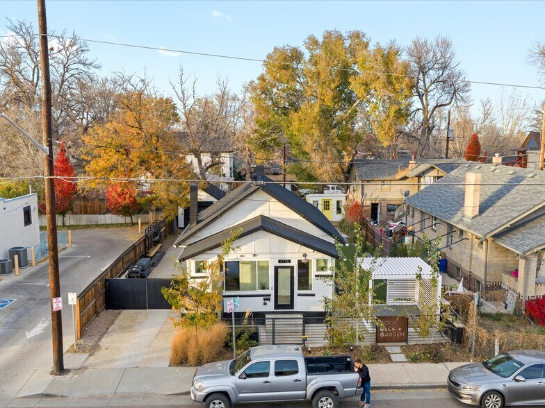 More Photos Of 4735 W 38th Ave, Denver Office For Sale