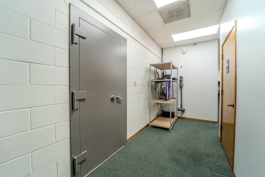 More Photos Of 508 Forbes Ave, Yuba City Office Residential For Lease