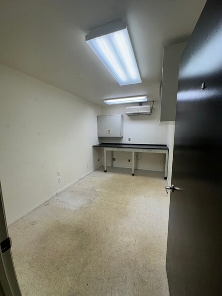 More Photos Of 3545 S Park Dr, Jackson Warehouse For Lease