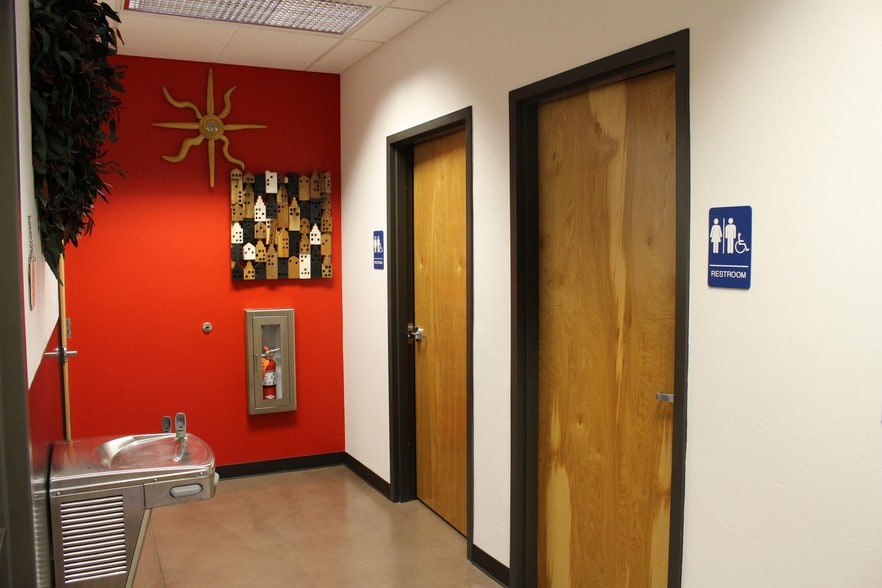 More Photos Of 3038 E Fort Lowell Rd, Tucson Medical For Sale