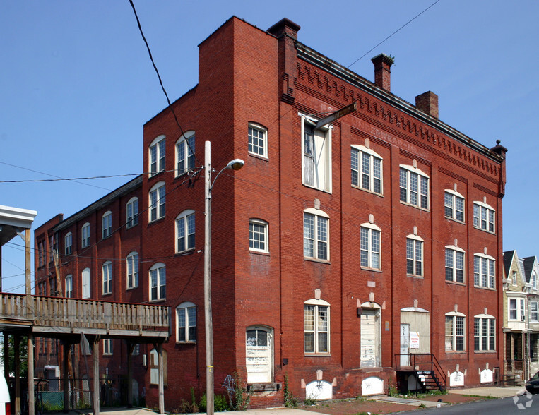 Primary Photo Of 506 N 12th St, Reading Warehouse For Sale