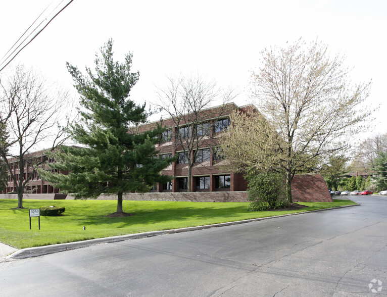 Primary Photo Of 3250 W Market St, Fairlawn Office For Lease