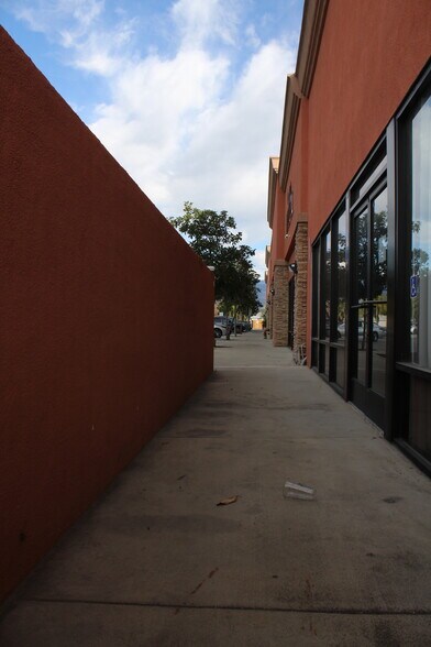 More Photos Of 790 S State St, San Jacinto Unknown For Lease