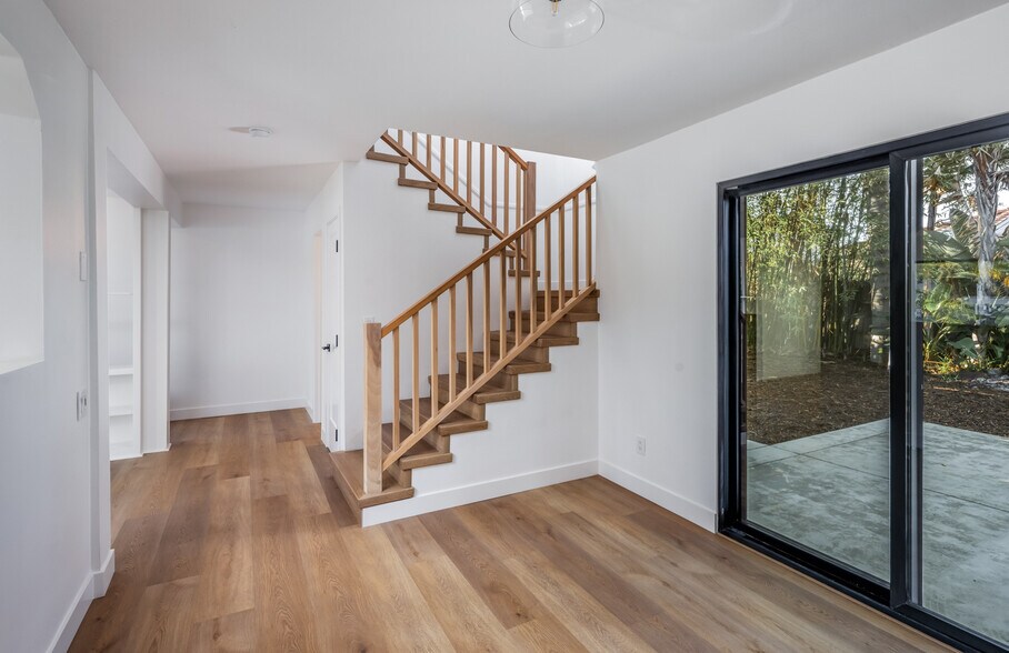 More Photos Of 250-258 Hillcrest Dr, Encinitas Apartments For Sale