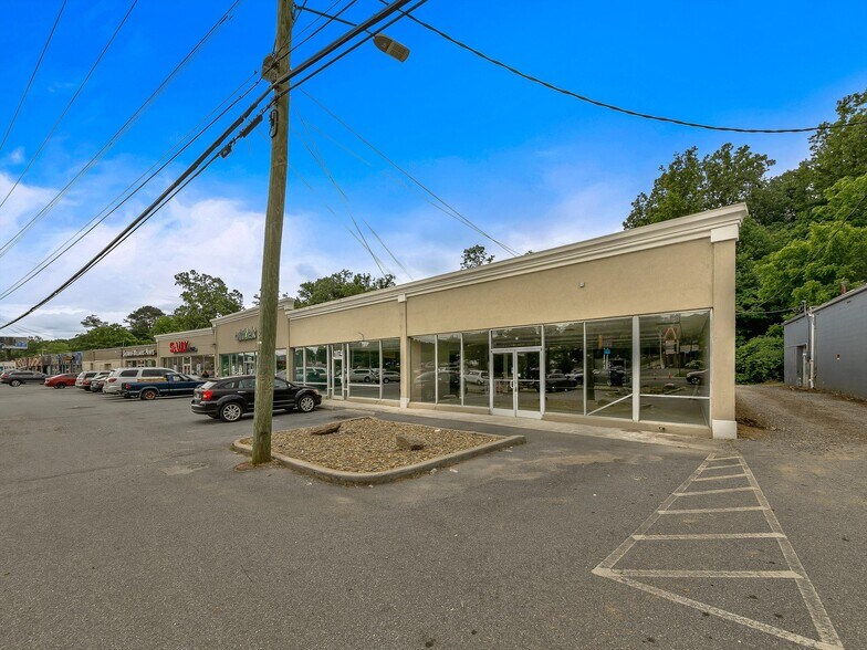 More Photos Of 1070-1076 Patton Ave, Asheville Storefront Retail Office For Lease