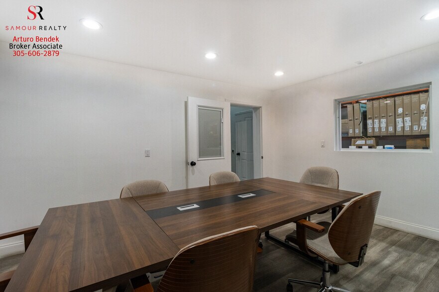 More Photos Of 3317-3347 NW 74th Ave, Miami Warehouse For Sale