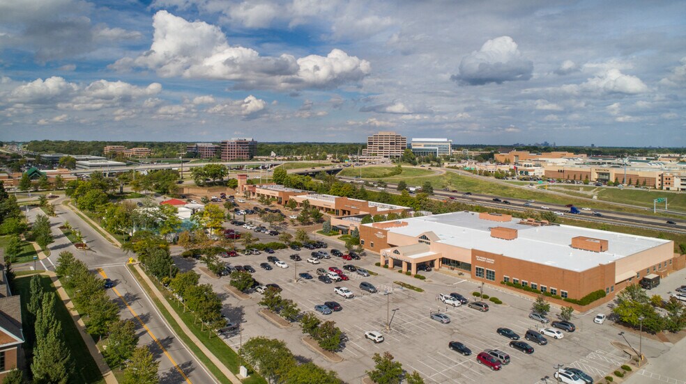 More Photos Of 1010-1092 Old Des Peres Rd, Des Peres Unknown For Lease