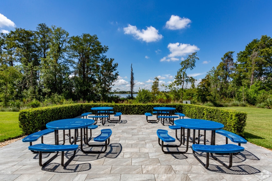 More Photos Of 5900 Lake Ellenor Dr, Orlando Office For Lease