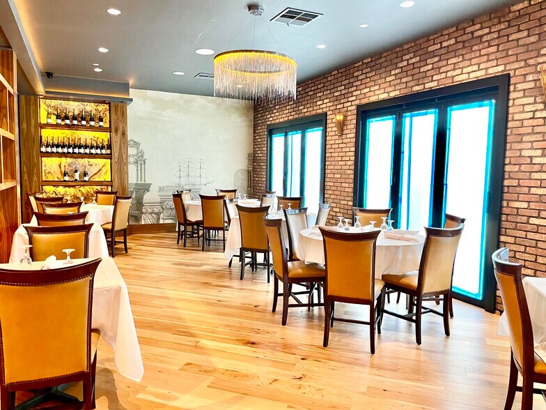 More Photos Of 141 Mansion Ave, Staten Island Restaurant For Sale