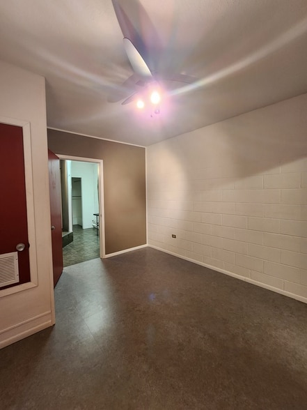 More Photos Of 2411 Kermit Hwy, Odessa Freestanding For Sale