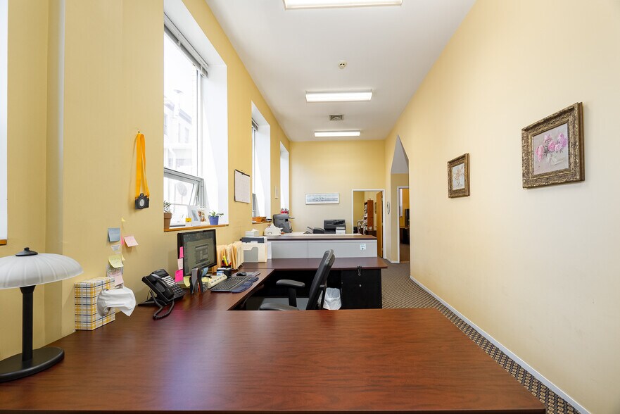 More Photos Of 9 Cannon St, Poughkeepsie Office For Sale