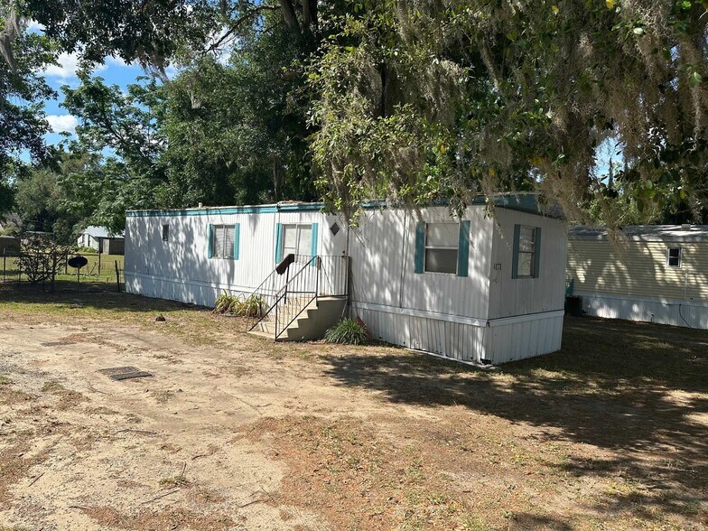More Photos Of 6065 Bay Ave, Highland City Manufactured Housing Mobile Home Park For Sale
