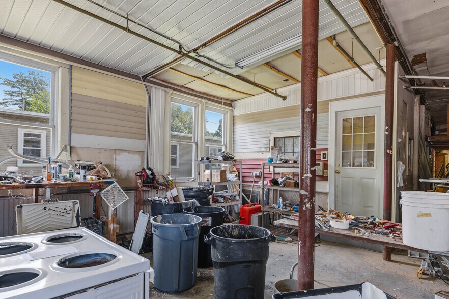 More Photos Of 36 Carpenter Street St, Keene Office For Sale