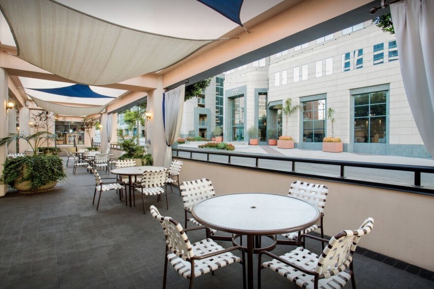 More Photos Of 601 S Palos Verdes St, San Pedro Hotel For Sale