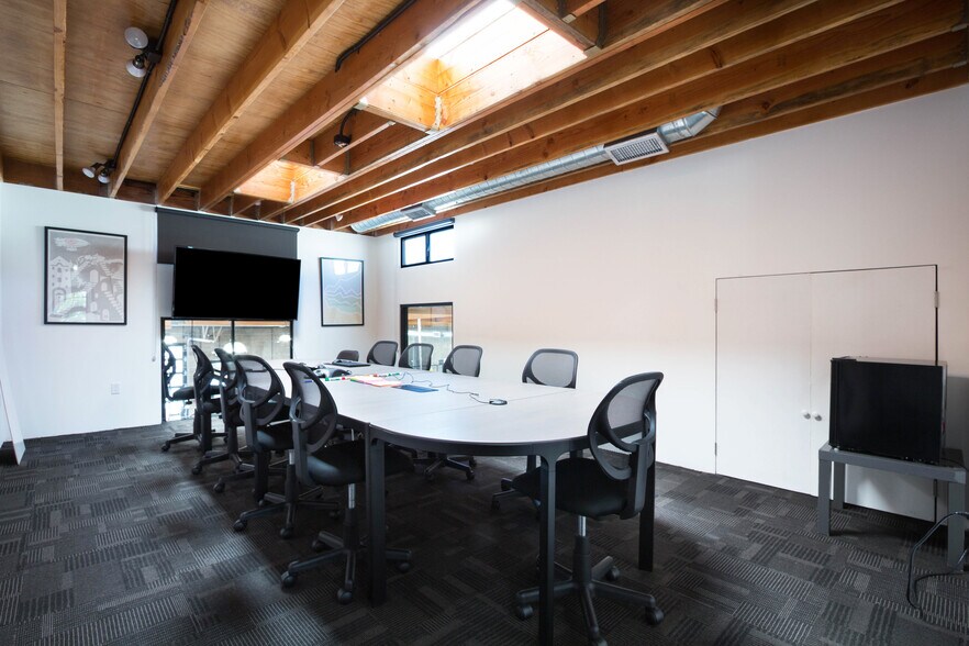 More Photos Of 113-117 Sierra St, El Segundo Loft Creative Space For Lease