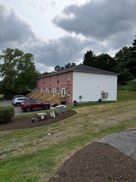 More Photos Of 193 Glenn St, Frostburg Apartments For Sale