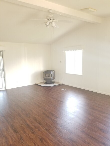 More Photos Of , Red Bluff Specialty For Sale