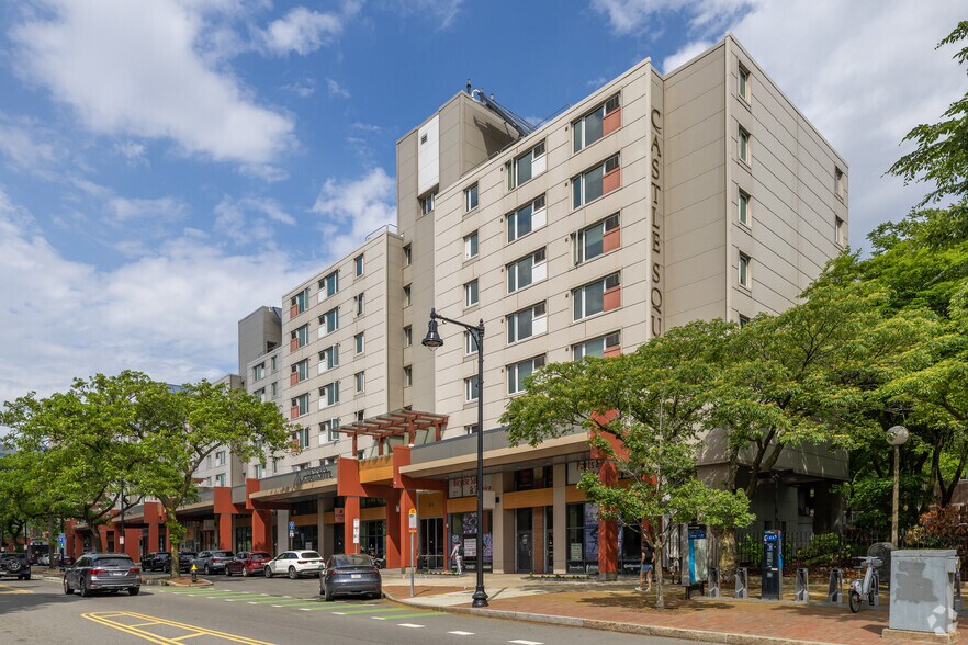 More Photos Of 484 Tremont St, Boston Apartments For Lease