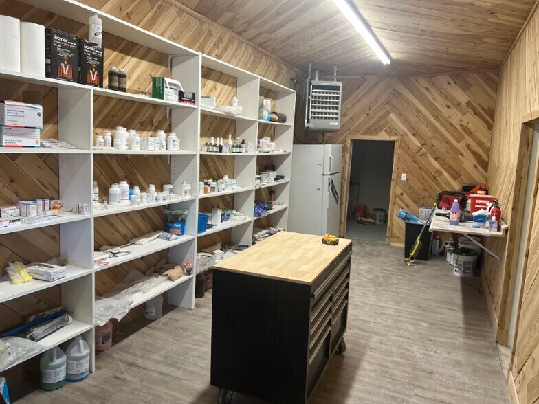 More Photos Of 618 W Pine St, Pinedale General Retail For Sale