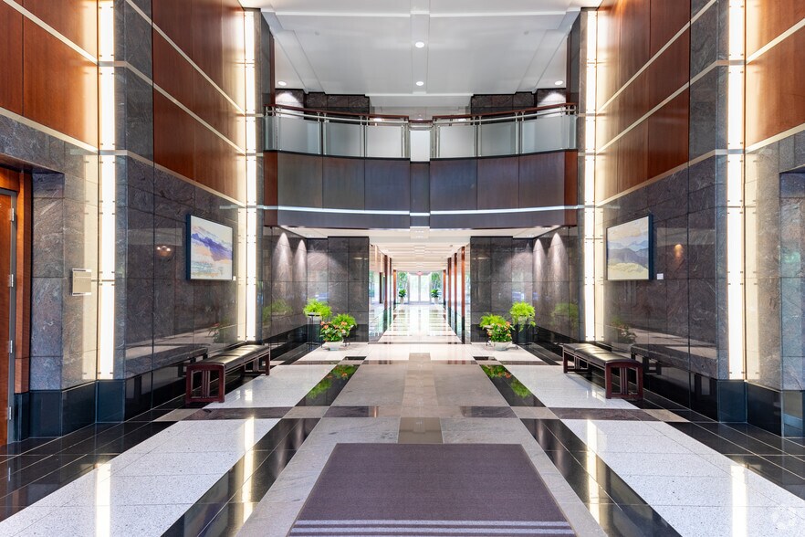 More Photos Of 10715 David Taylor Dr, Charlotte Office For Lease