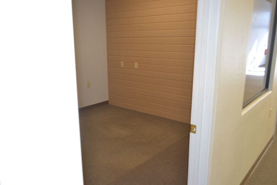 More Photos Of 6717-6719 E 2nd St, Prescott Valley General Retail For Lease