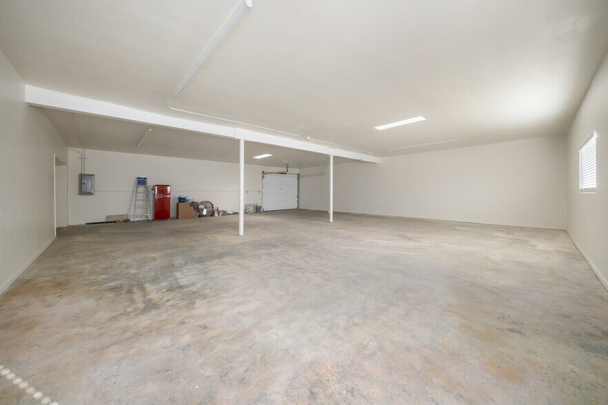 More Photos Of 8040 El Camino Real, Atascadero Daycare Center For Lease