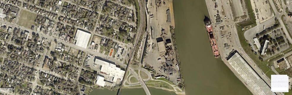 More Photos Of 8031-8033 Harrisburg Blvd, Houston Sports And Entertainment For Sale