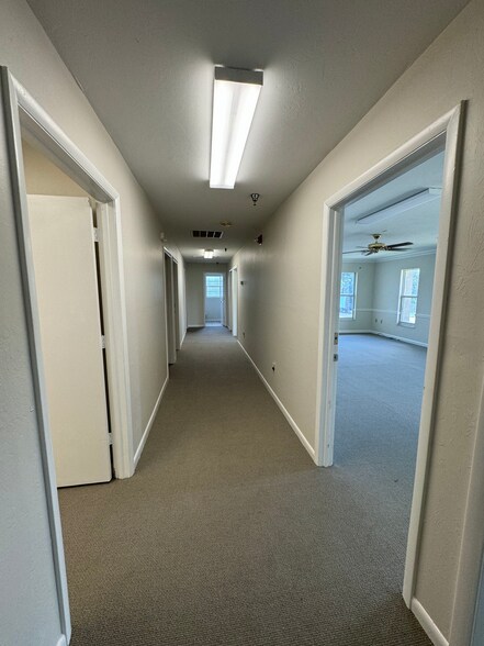 More Photos Of 1904 44th Ave E, Bradenton Industrial For Lease