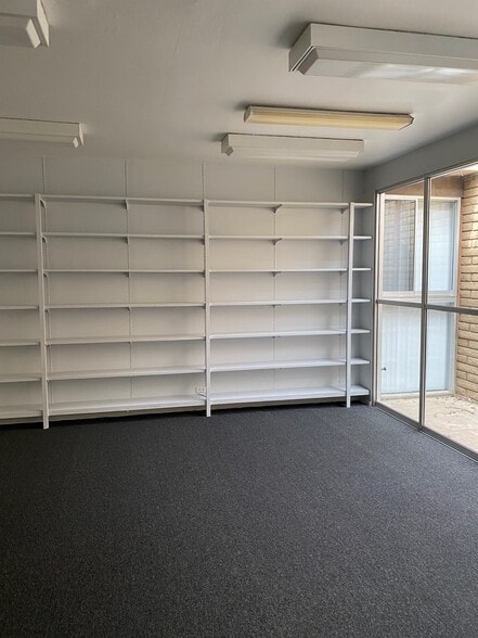 More Photos Of 45902 Oasis St, Indio Medical For Lease