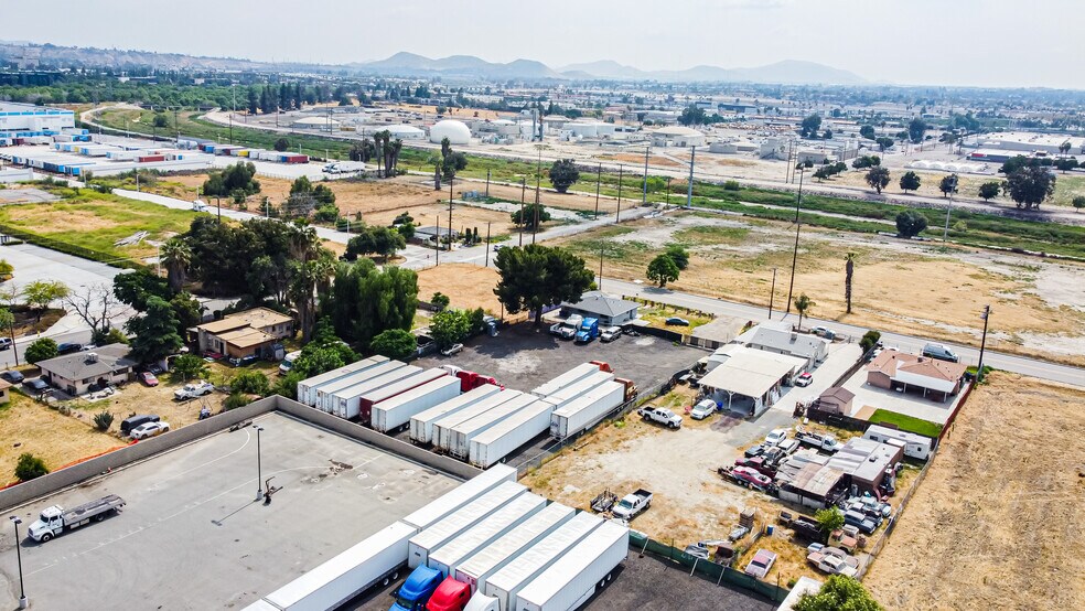 More Photos Of 1245 S Washington Ave, San Bernardino Truck Terminal For Sale