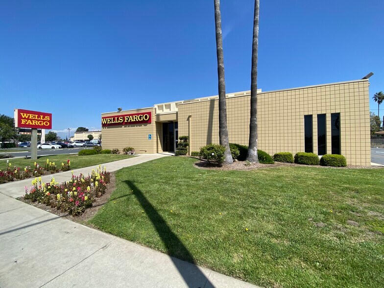 More Photos Of 190 W Foothill Blvd, Rialto Bank For Sale
