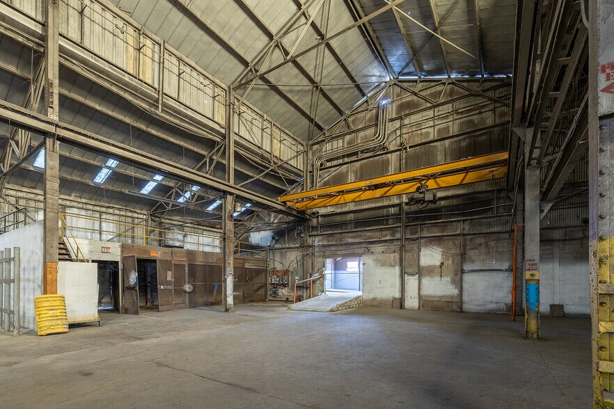More Photos Of 2127 Hubbard St, Jacksonville Manufacturing For Sale