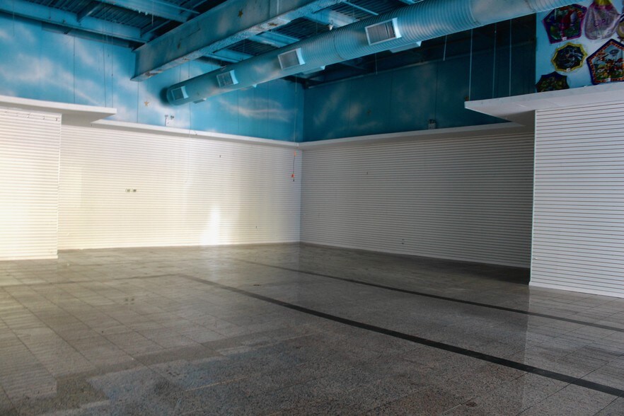 More Photos Of 1750 Pitkin Ave, Brooklyn Storefront Retail Office For Lease