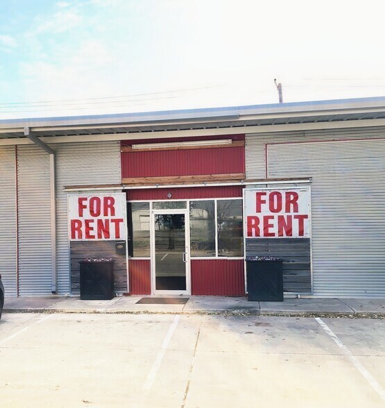 More Photos Of 44 NE 51st St, Oklahoma City Light Distribution For Lease