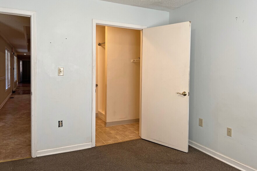 More Photos Of 1119 Brookhaven Rd, Franklin Healthcare For Sale