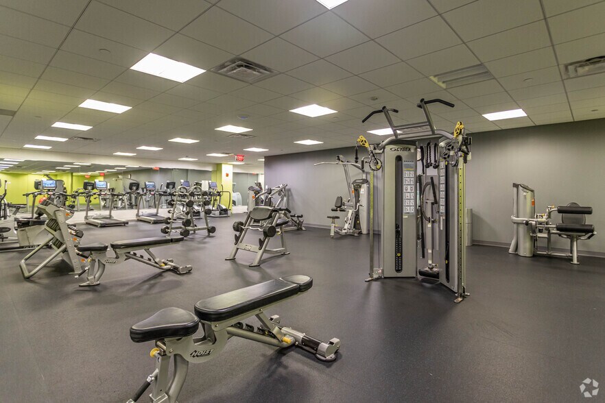 More Photos Of 350 Main St, Malden Office For Lease