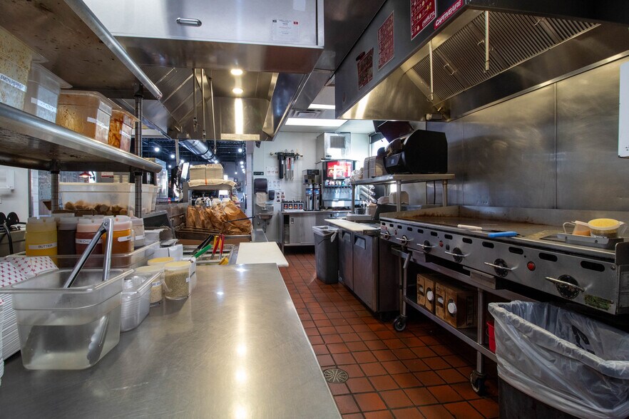 More Photos Of 5908 Orange Blossom Trl, Orlando Fast Food For Sale
