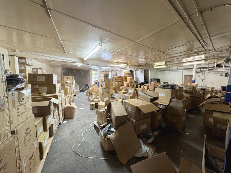 More Photos Of 1149 Watson St, Baltimore Warehouse For Sale