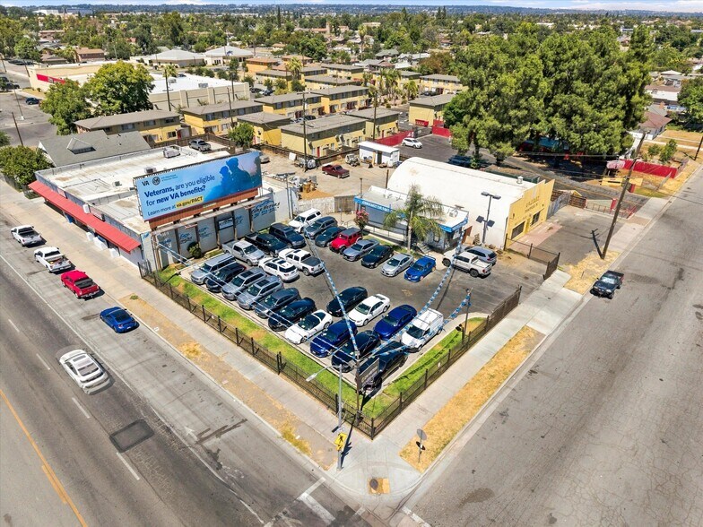 More Photos Of , Bakersfield General Retail For Sale