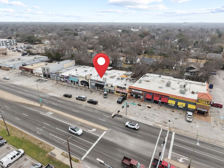 More Photos Of 9016 Garland Rd, Dallas Storefront For Lease