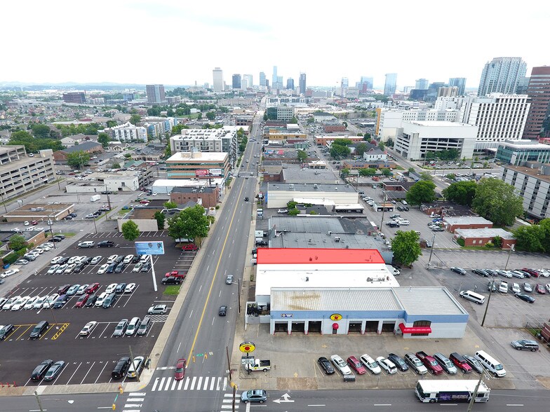 More Photos Of 1921-1923 Church St, Nashville Storefront Retail Office For Lease