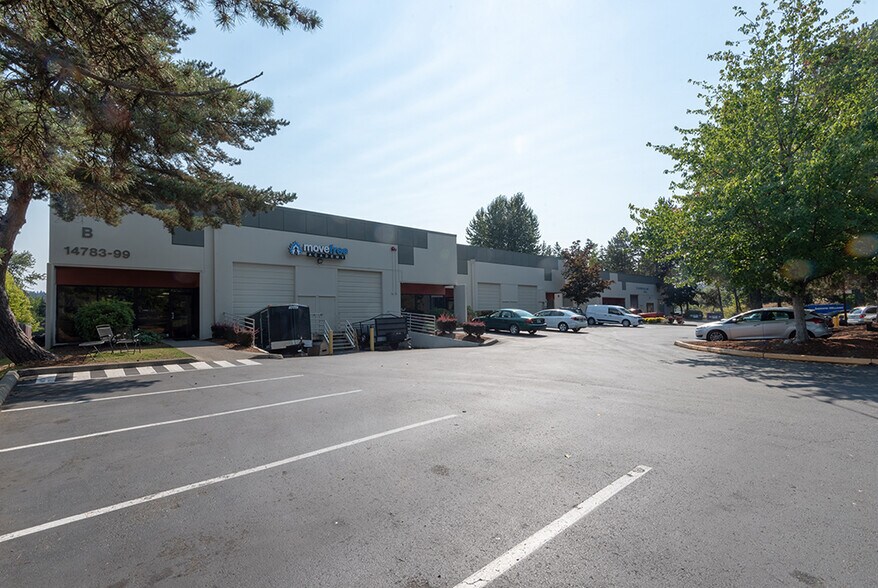 More Photos Of 14783-14799 NE 95th St, Redmond Light Manufacturing For Lease